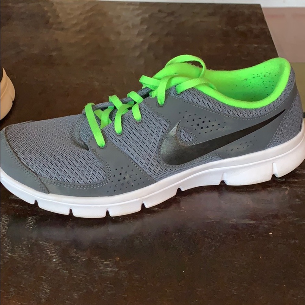 Nike flyknit running shoe